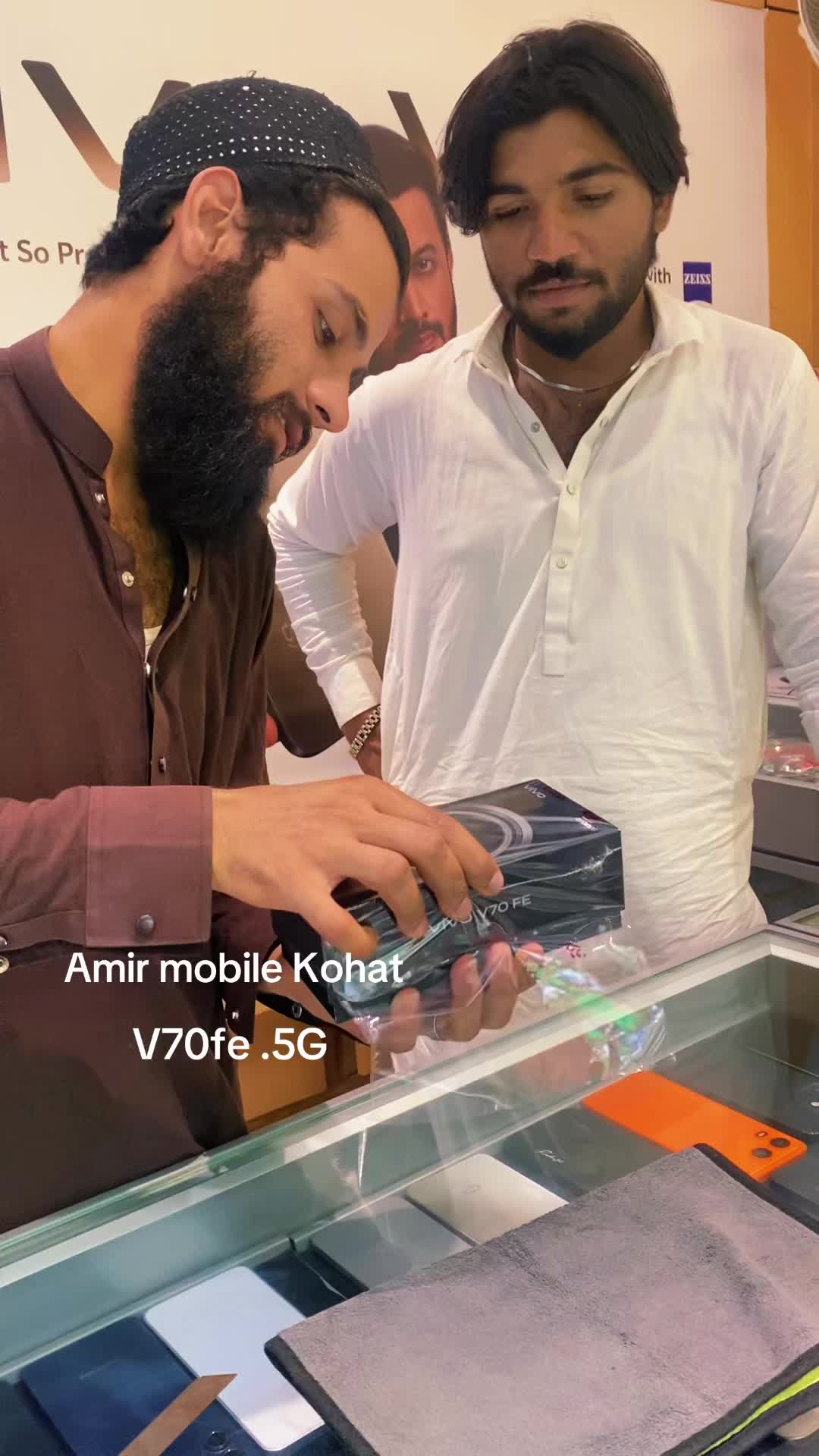 @Amir Khan83122