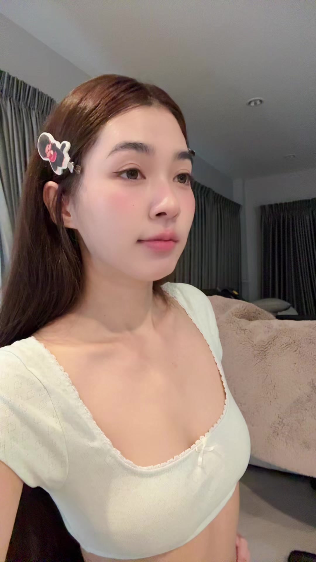 @นี่กิ๊ฟตี้ นั่นใครล่ะ