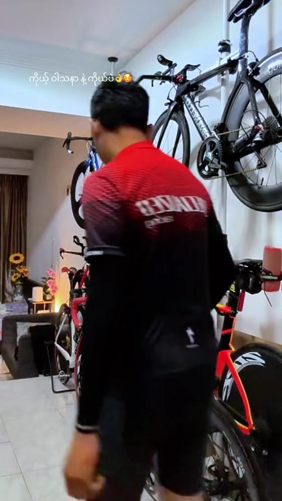 @꧁🚴♂️MICHAEL HTUT KHAUNG🇸🇬꧂