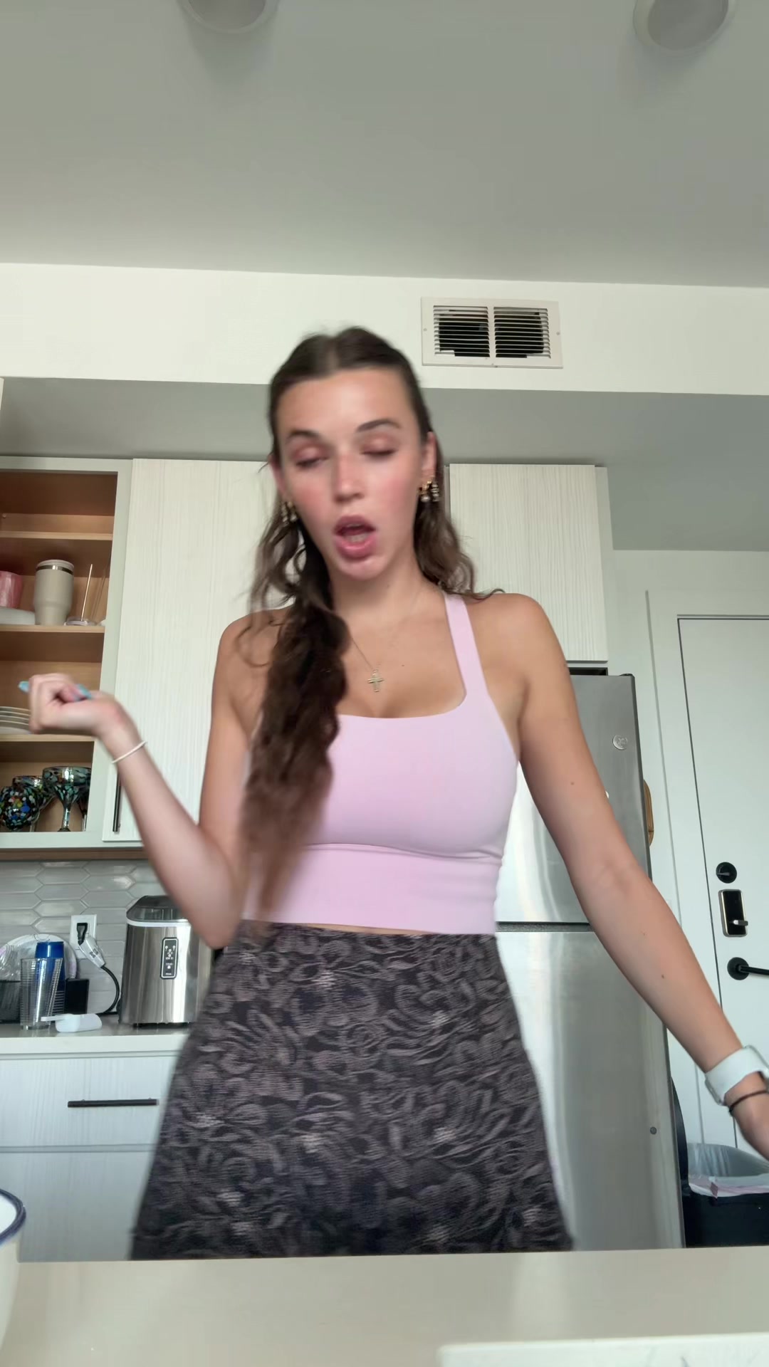 @ava