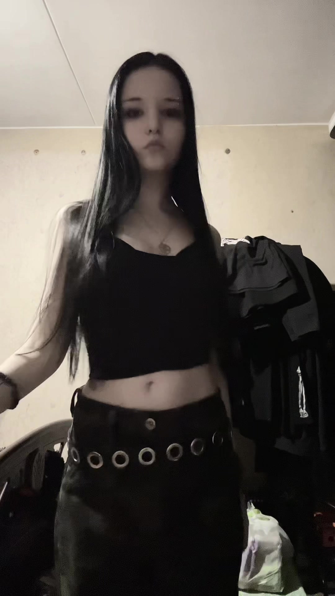 @𝔫𝔦𝔨𝔨𝔶 𝔡𝔢𝔞𝔱𝔥