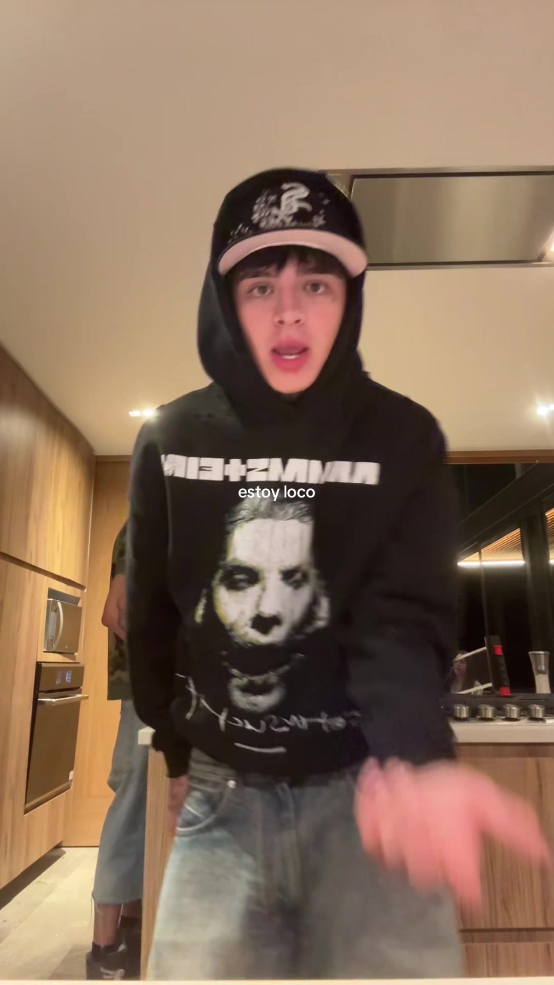 @STRANGEHUMAN