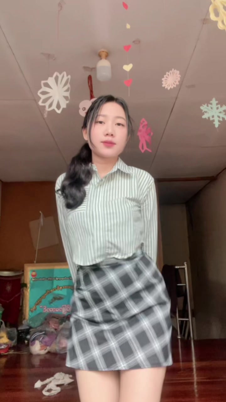 @Carly Clothing🌸(လက်လီ/လက်ကား)