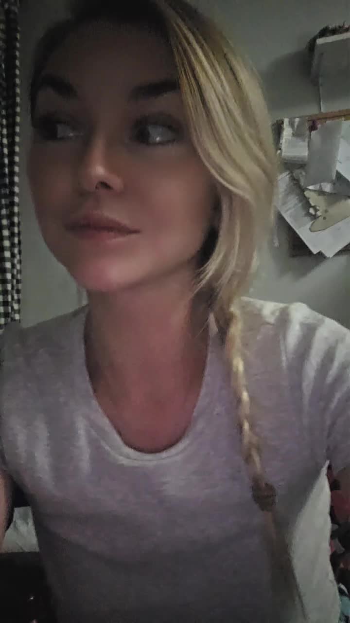 @Katiie_Kiwi 🥝🇨🇦
