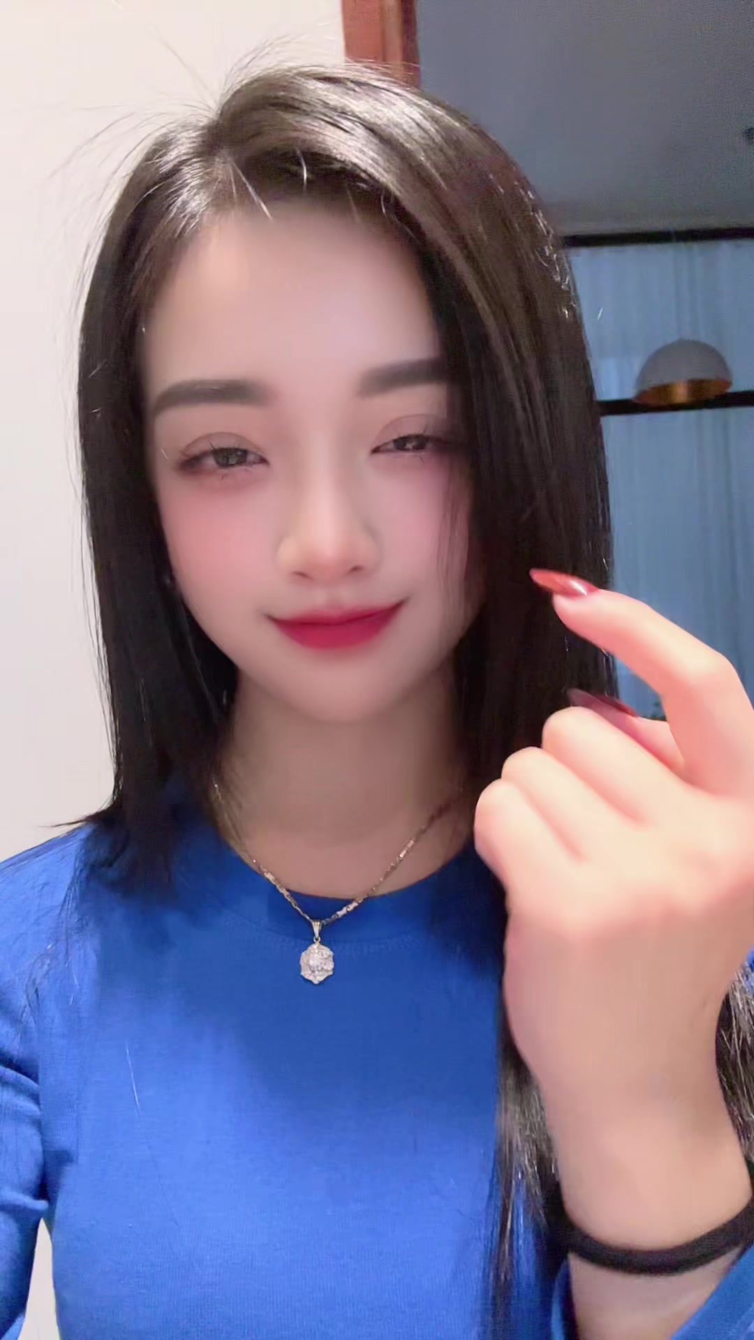 @Nessa Nguyễn