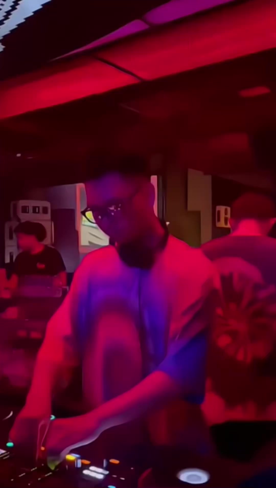 @Farrij