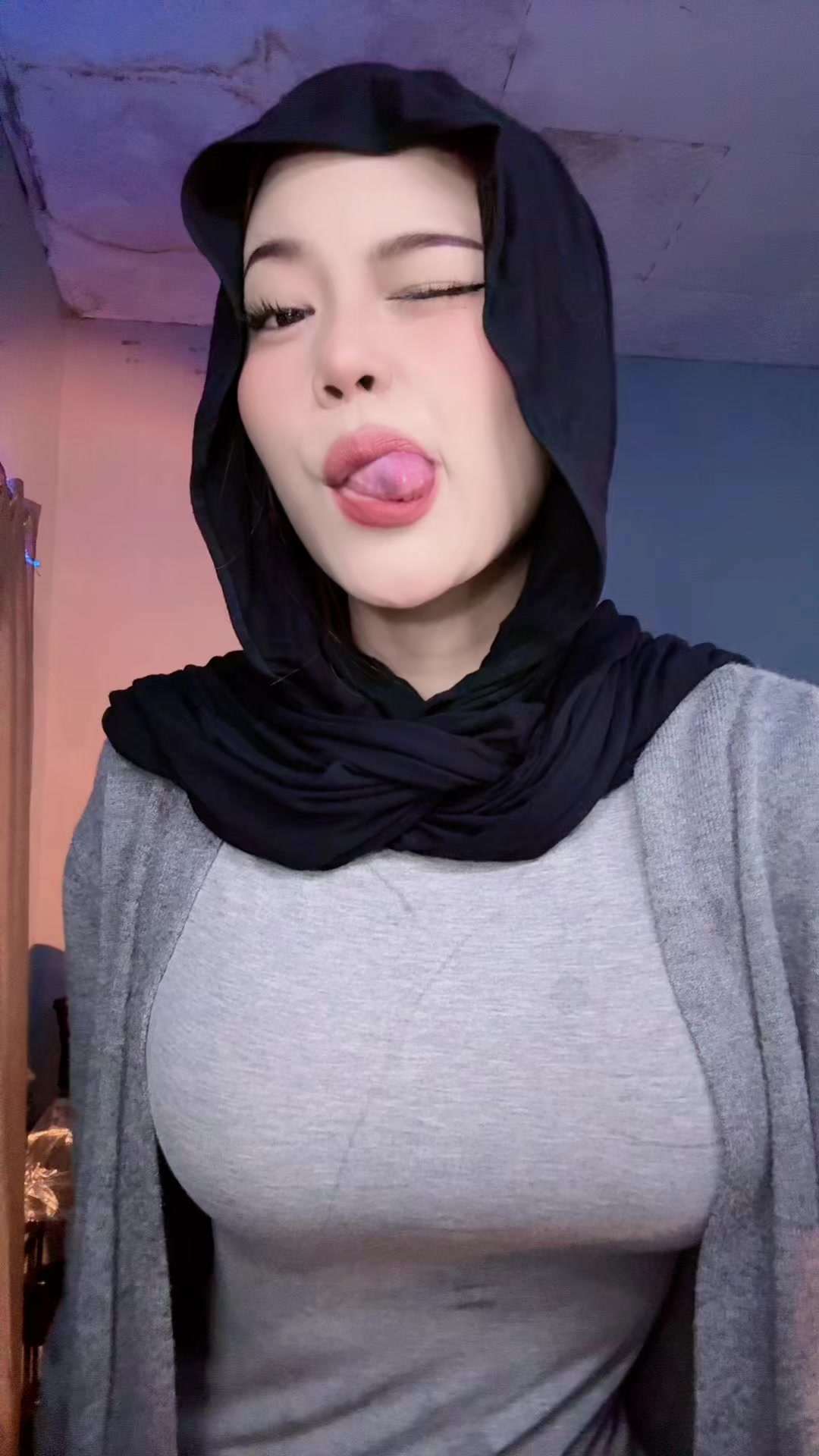 @Ayang
