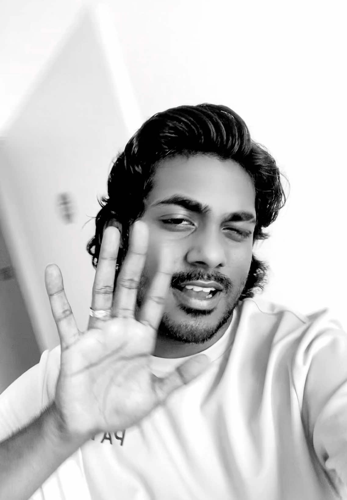 @Praveen Raj 🇲🇾