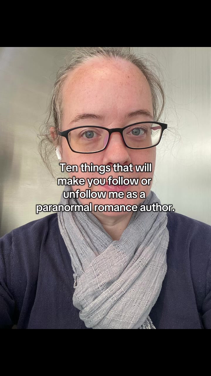 @Ellen Bard 📚 ❤️✨ Author