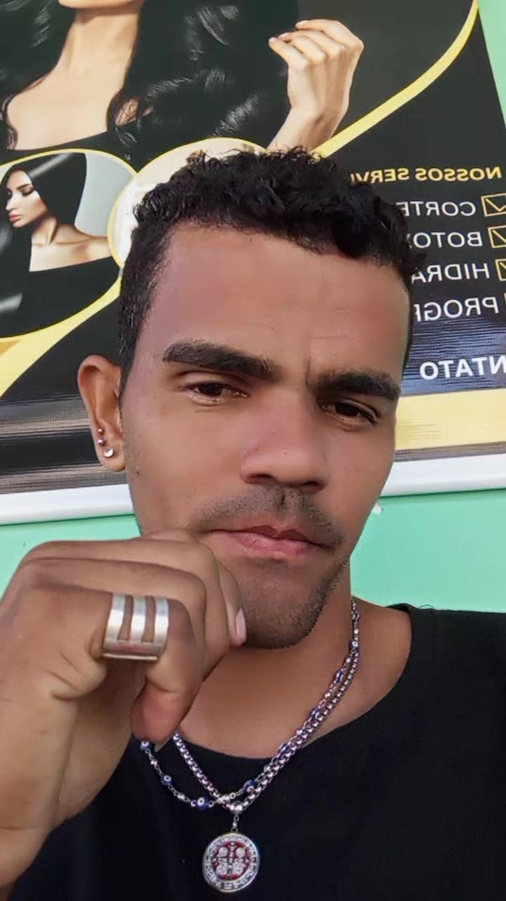 @lucianochaveslulu@gmail.com