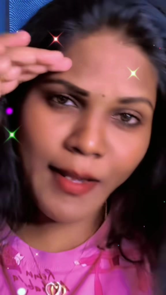 @GaYaThRI❤️ MaNiKAnDaN ❤️🇨🇦☃️