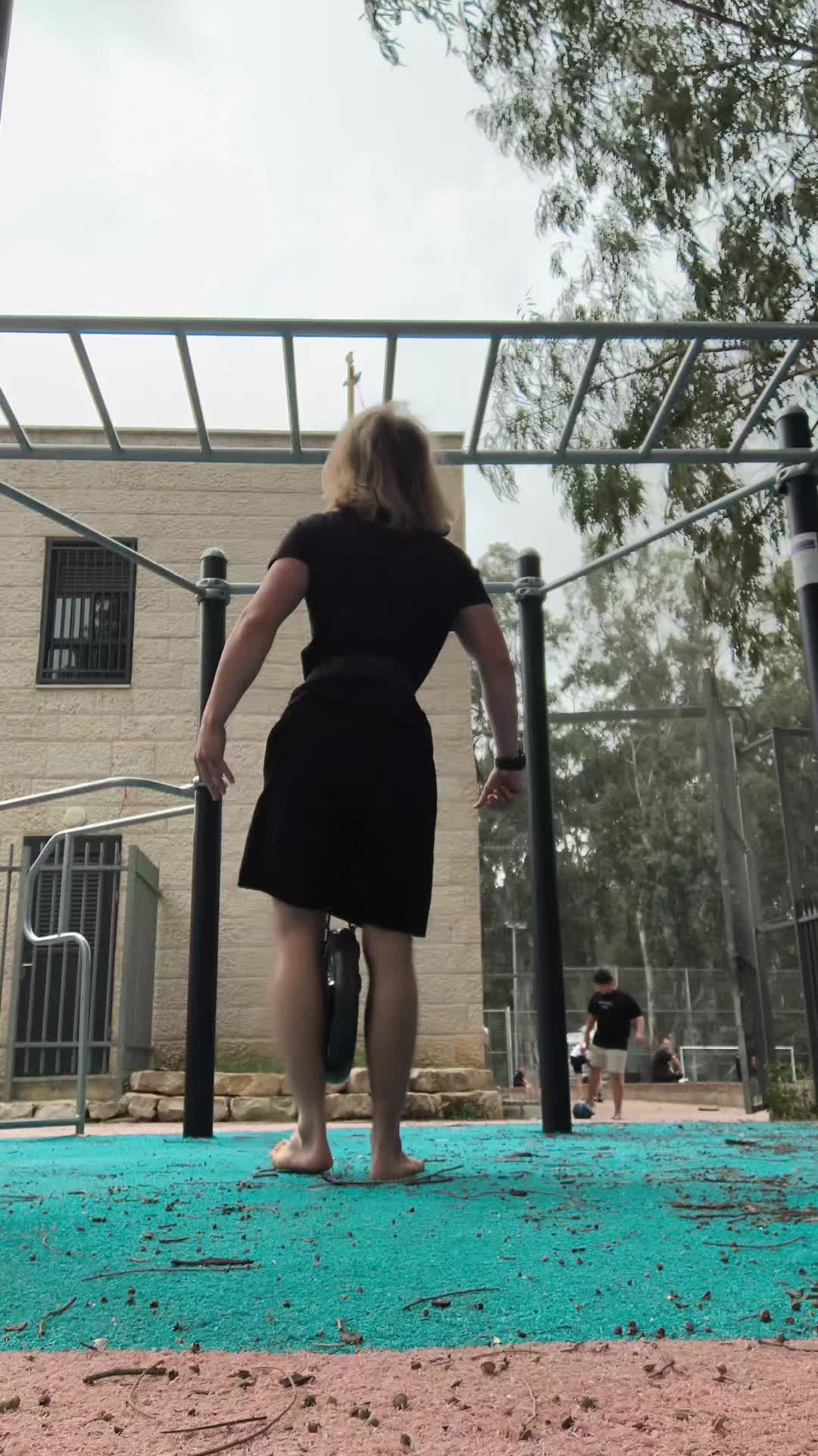 @Paralax