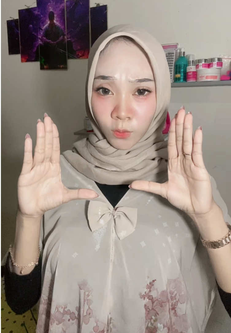 @Anggraeni