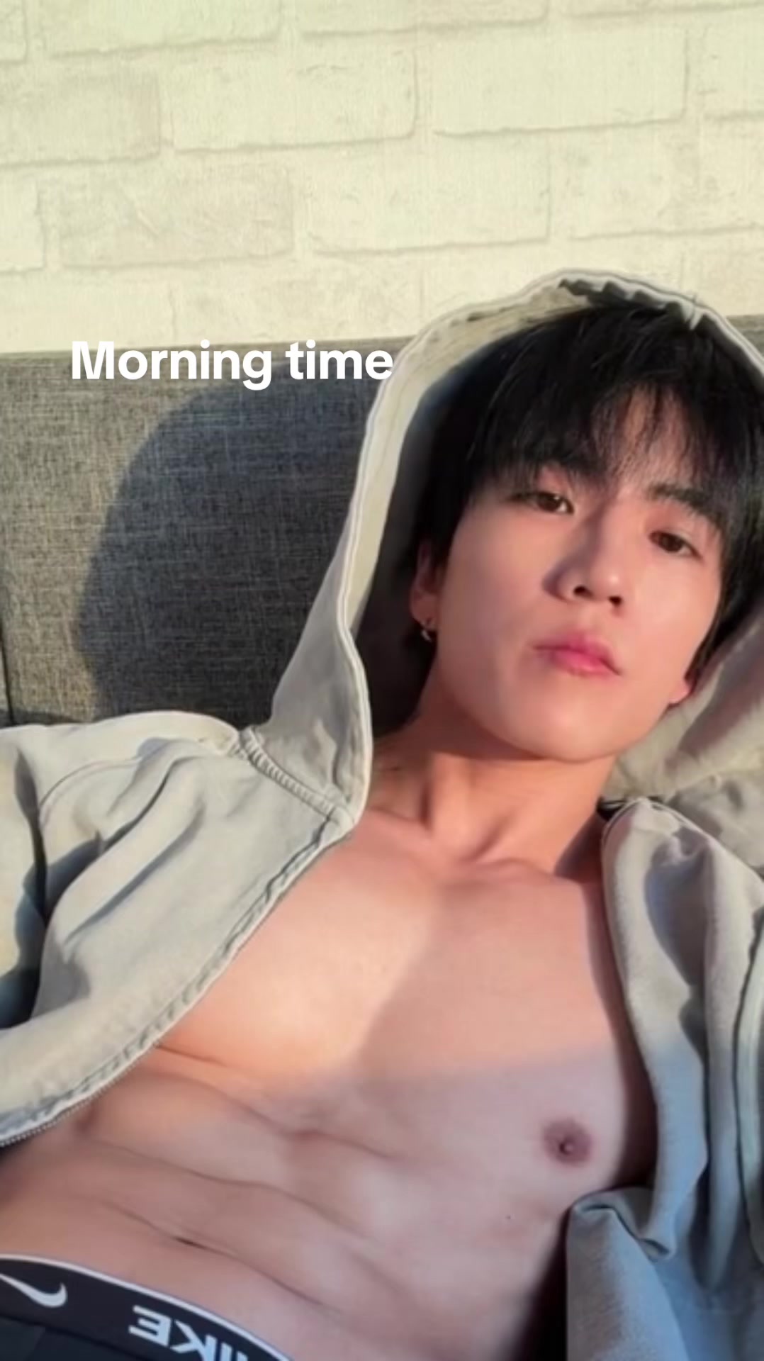 @user46046218384