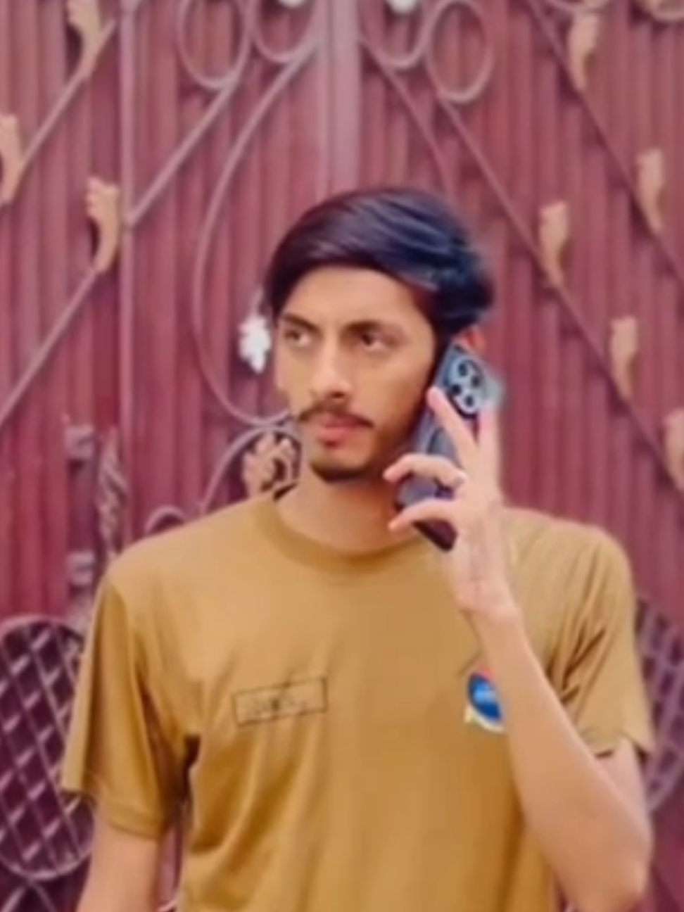 @𝐍𝐎𝐌𝐀𝐍 𝐆𝐔ج𝐀𝐑 🚩