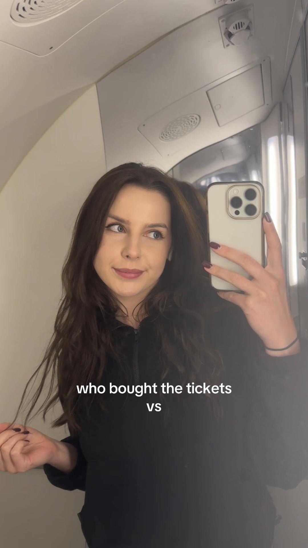 @Kamila ✨