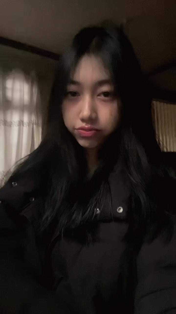 @skibidifiona