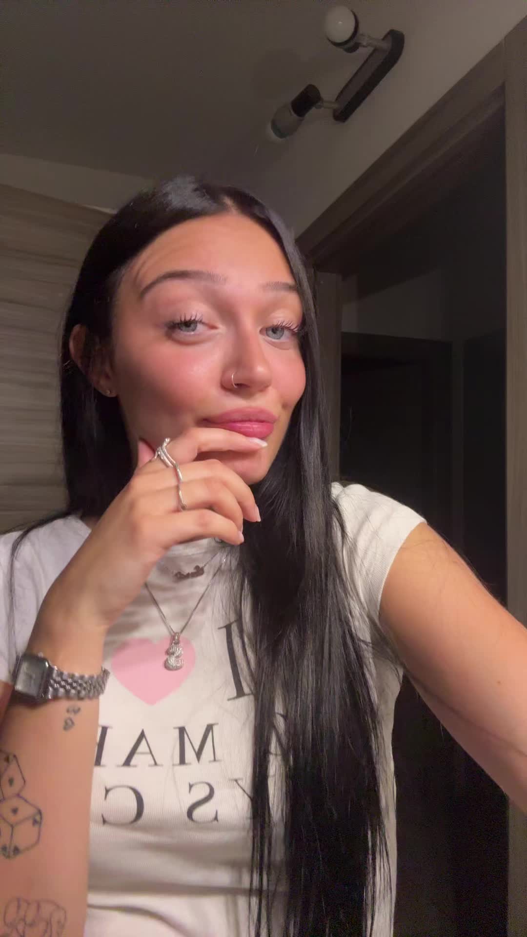 @stillthatsara
