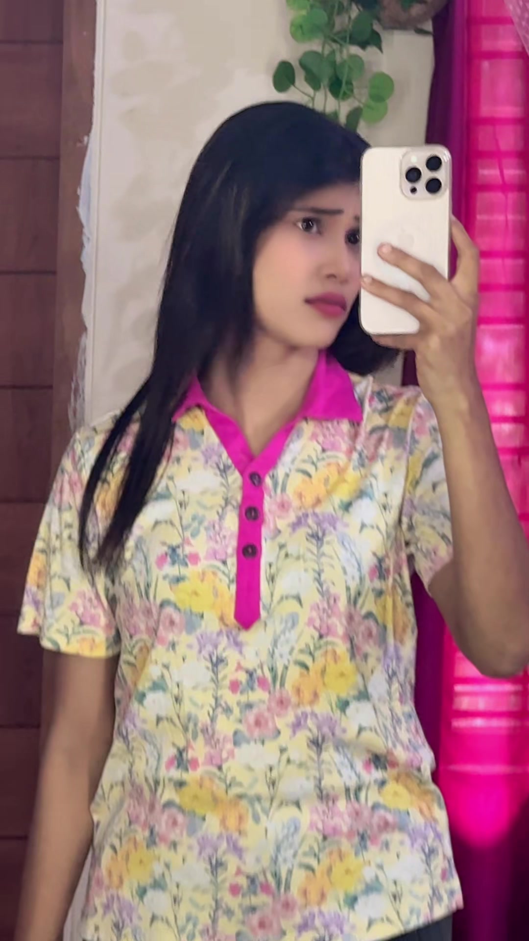 @👩🎓⚖️Arshi +(আরু)⚖️🎓
