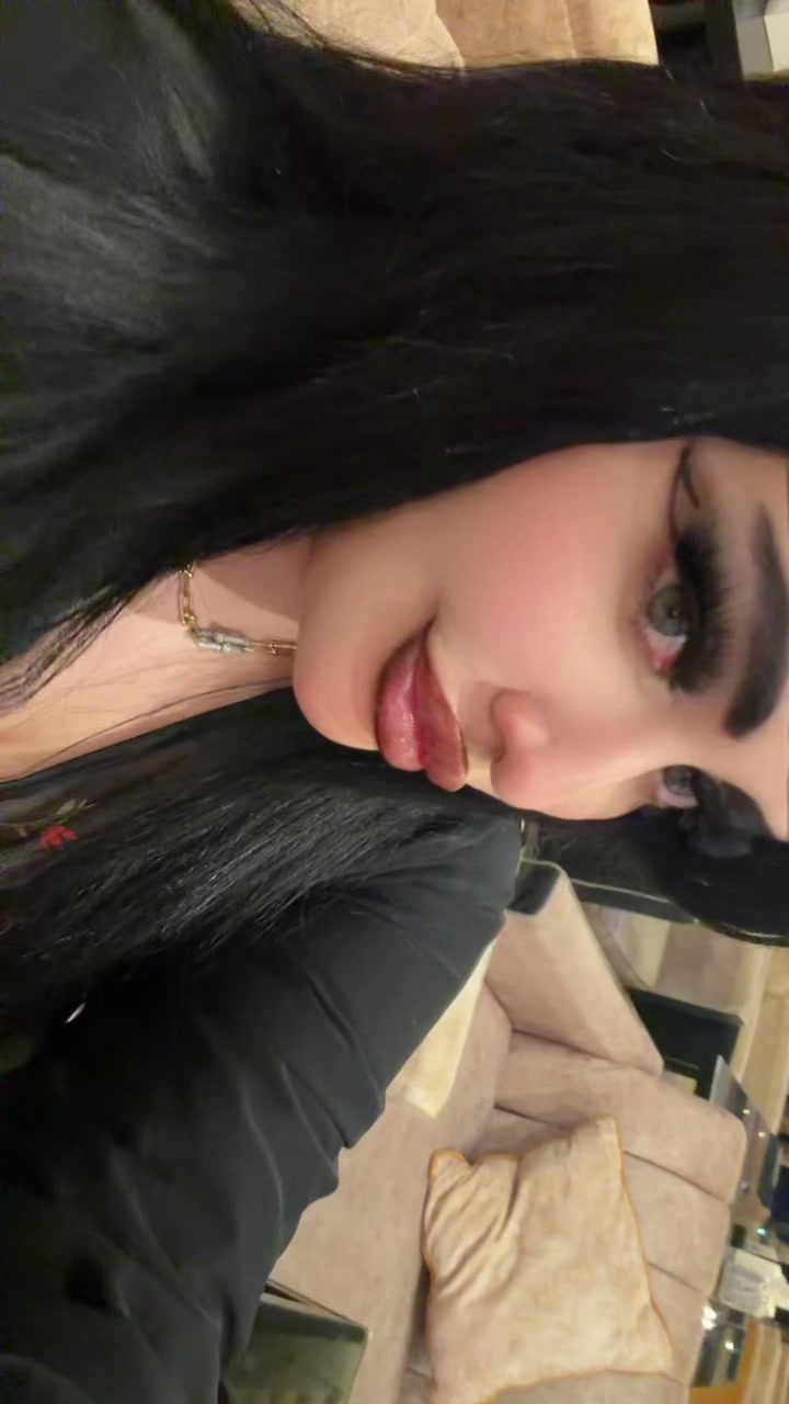 @Sophia_sophi888
