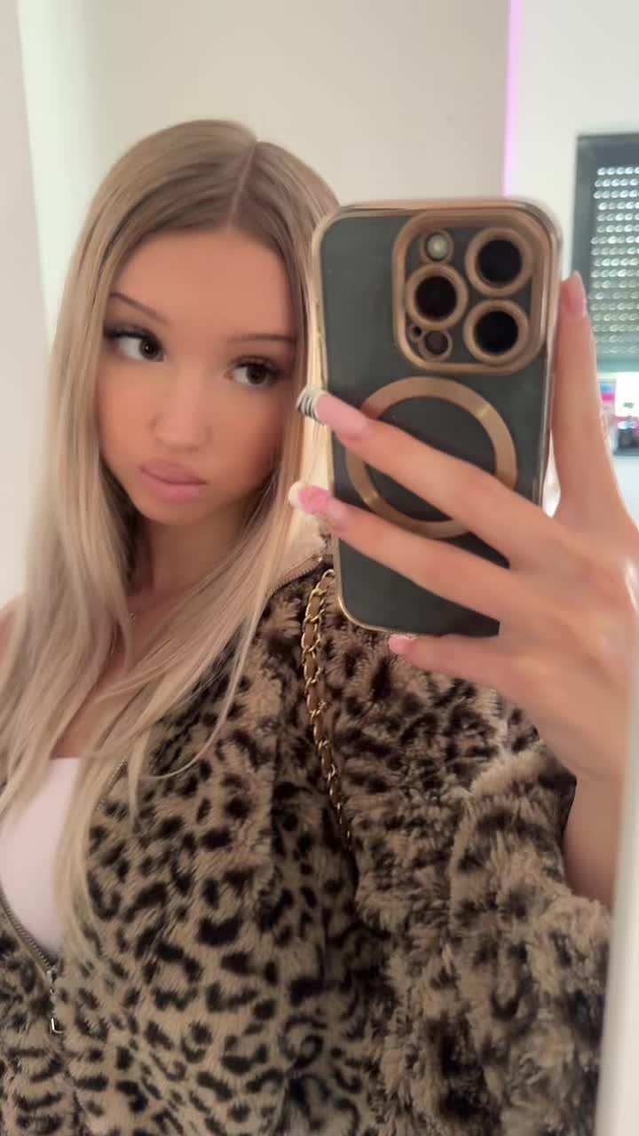@llivcia