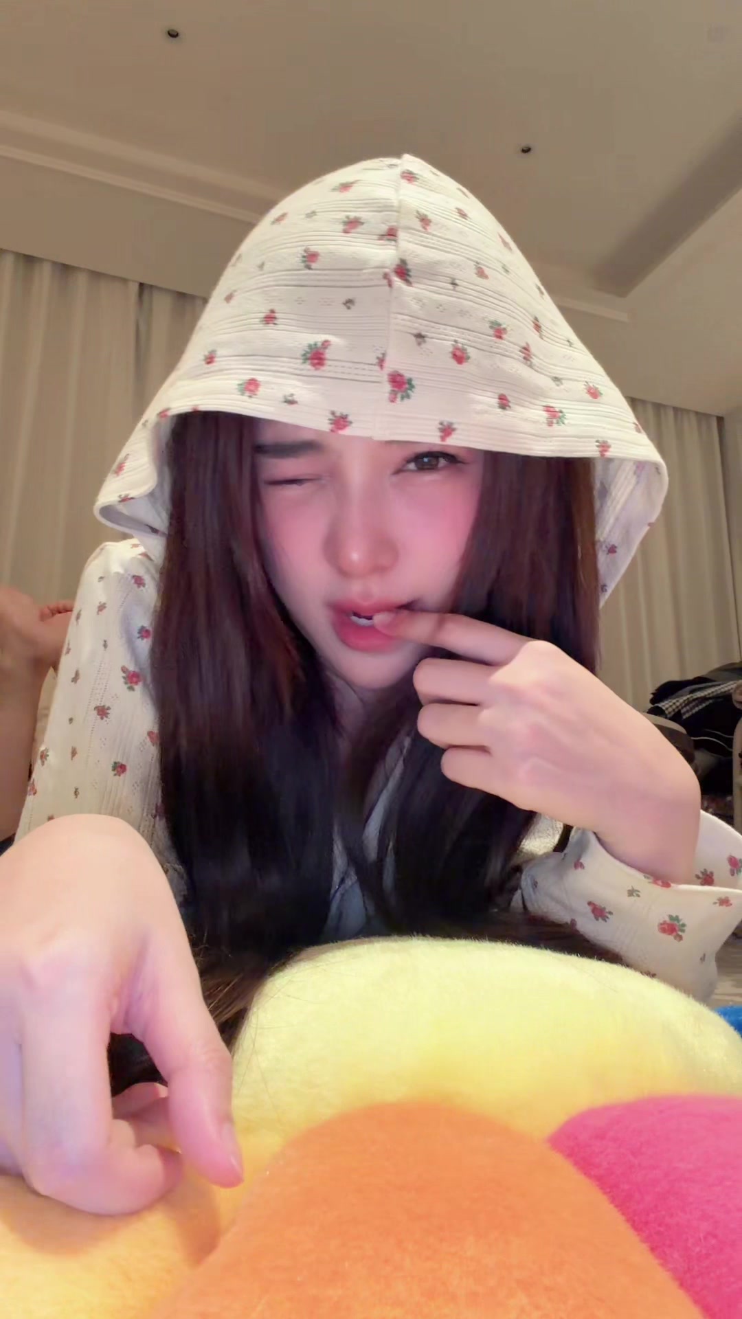 @yada ( ญดา )