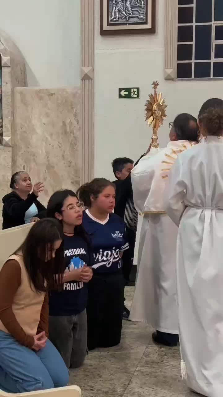 @Ju🇻🇦