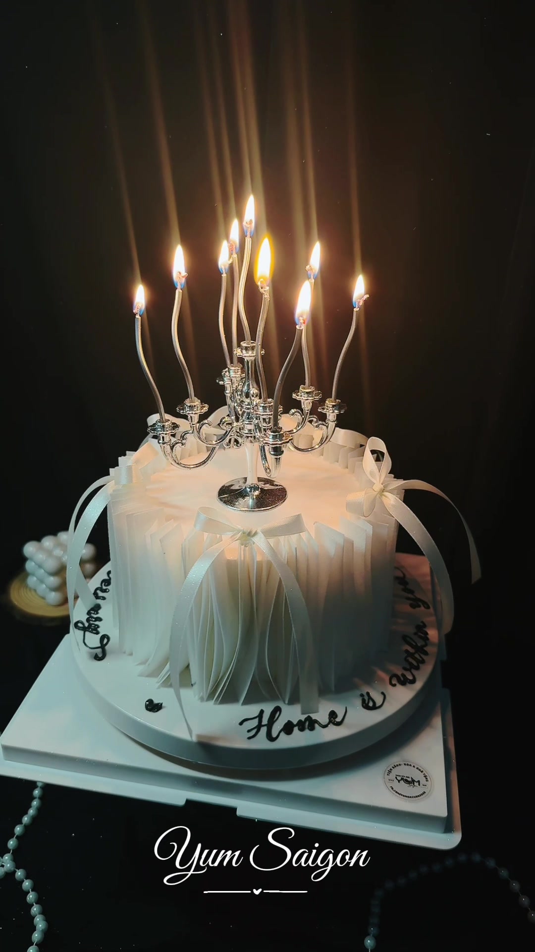 @YUM Saigon - Cake & Class