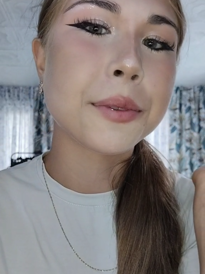 @мяука