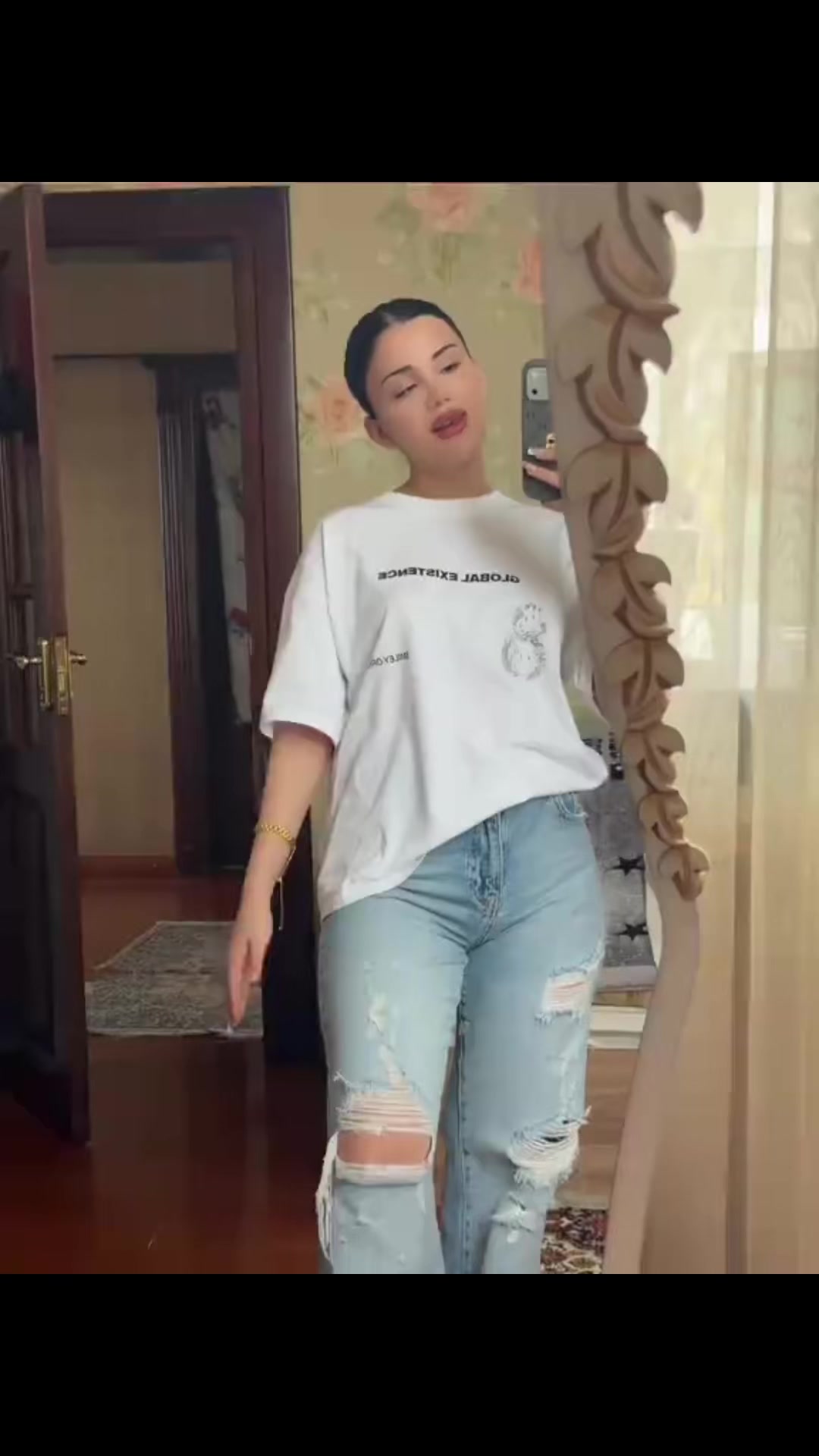 @𝐃𝐞𝐧𝐢𝐳🪽
