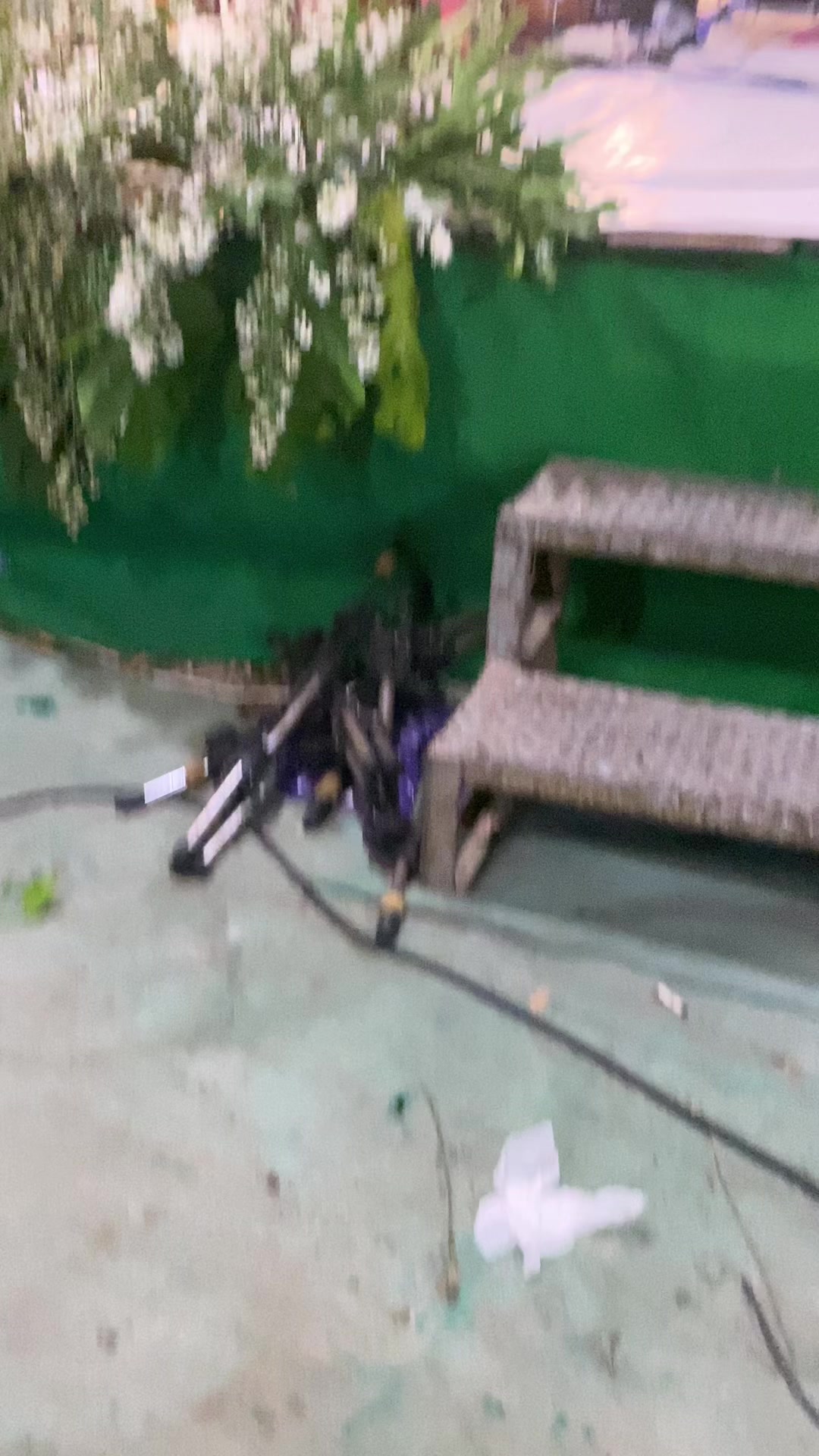 @Hudhahudugk_