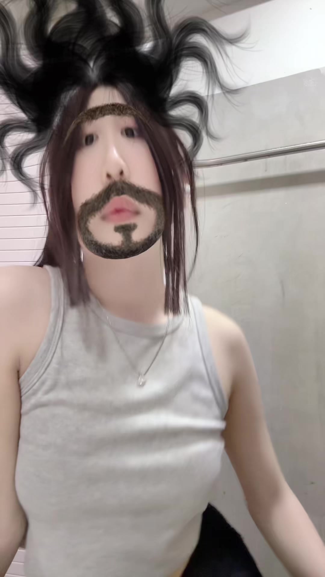 @YN