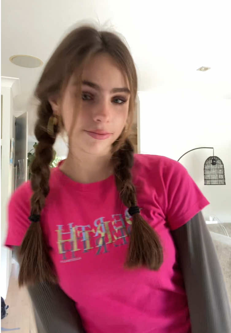 @scarlettishere