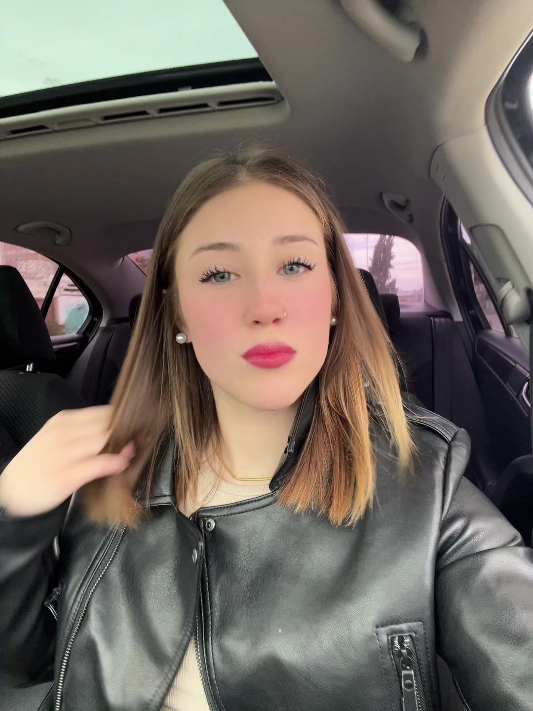 @𝓂𝒶𝓇𝓉𝒾