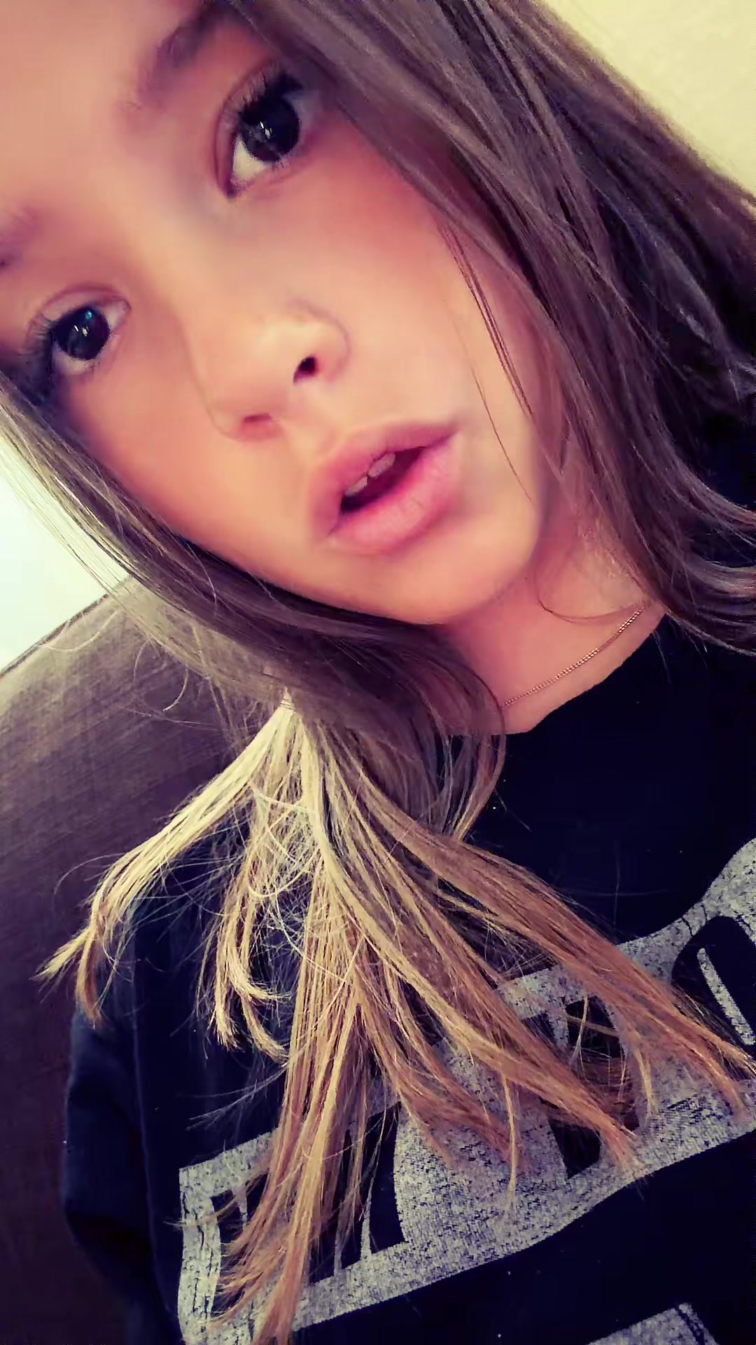@arishaa