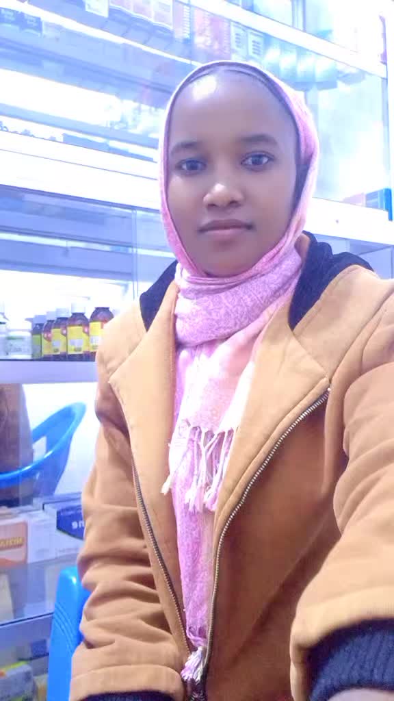 @Elizabeth Mageni