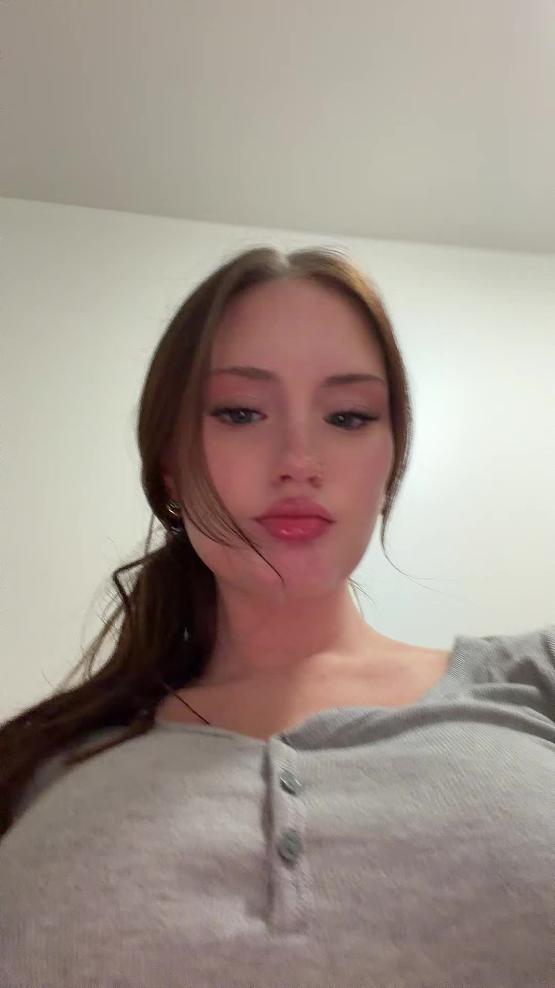 @Lena🤍