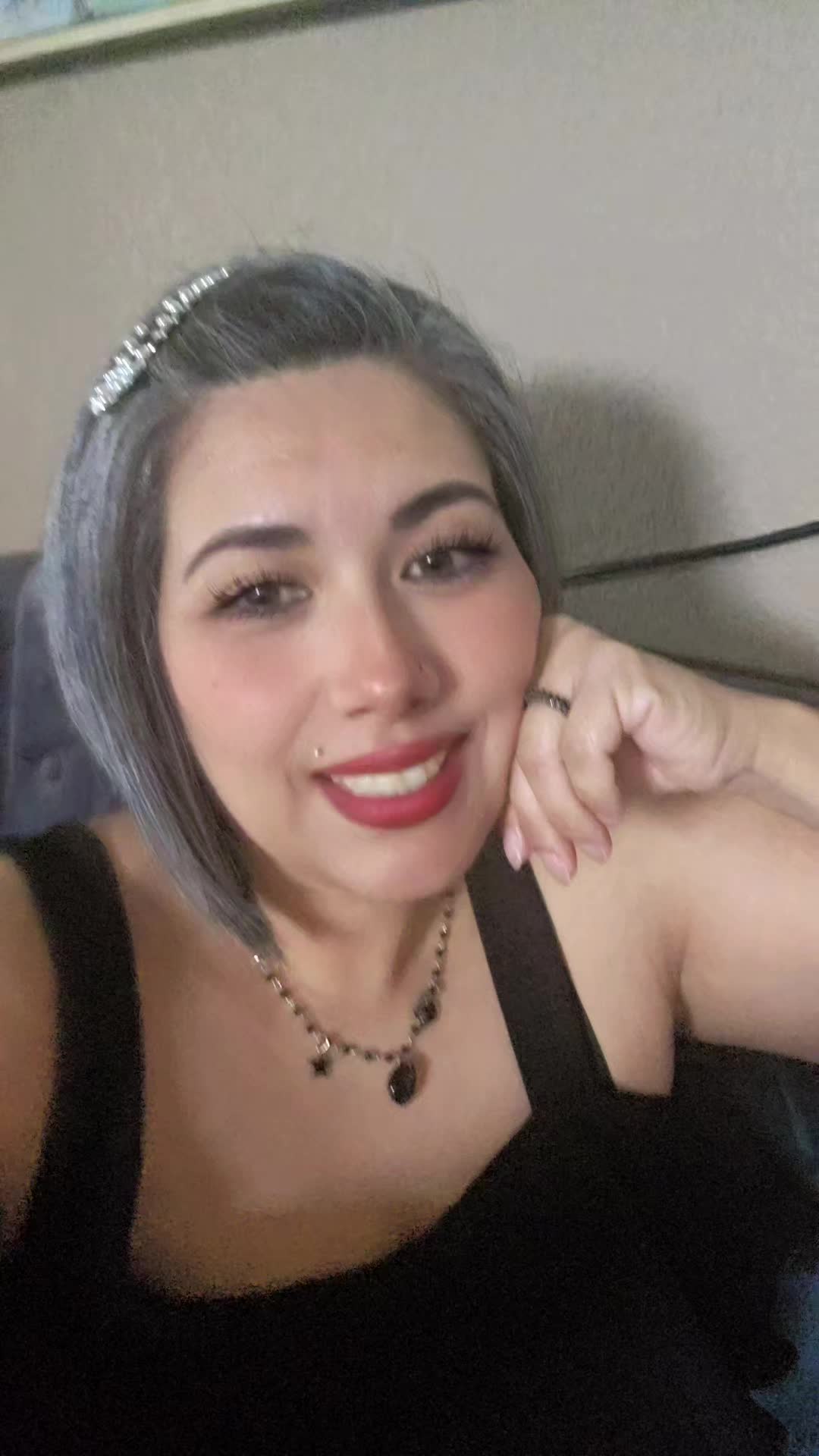 @DeNice MoOn 🧛&zwj;♀️🌙