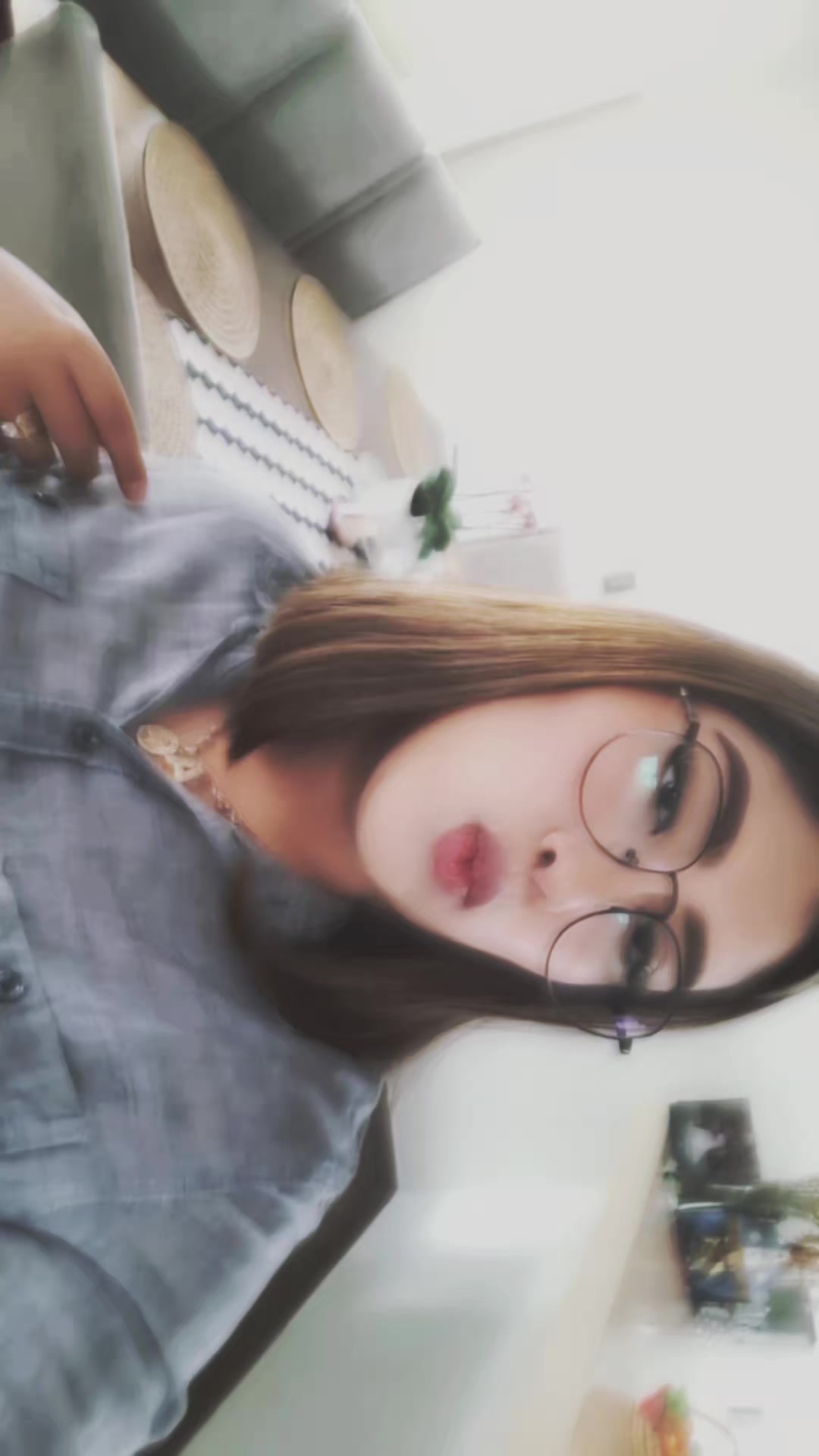@Aislin_JL