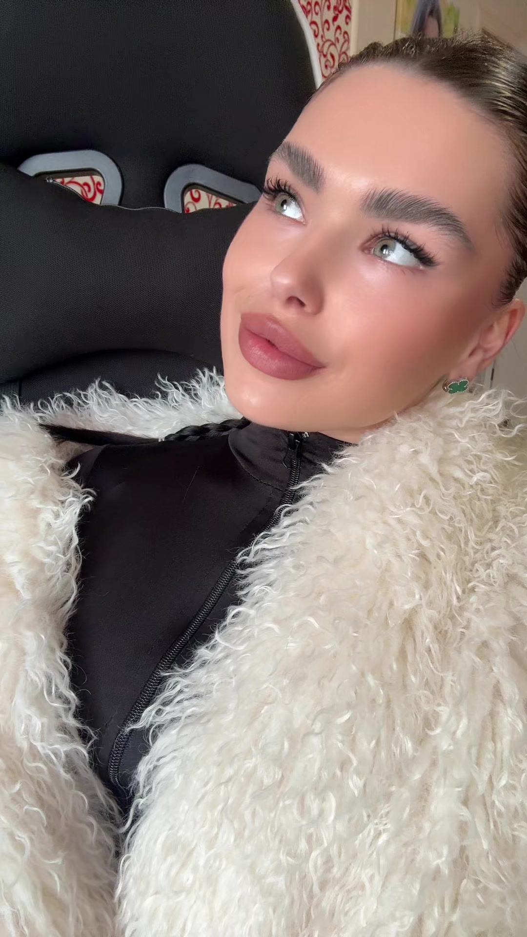 @Кристина