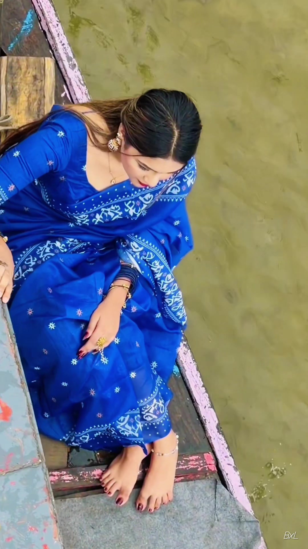 @MAHI-APA🕊️✨