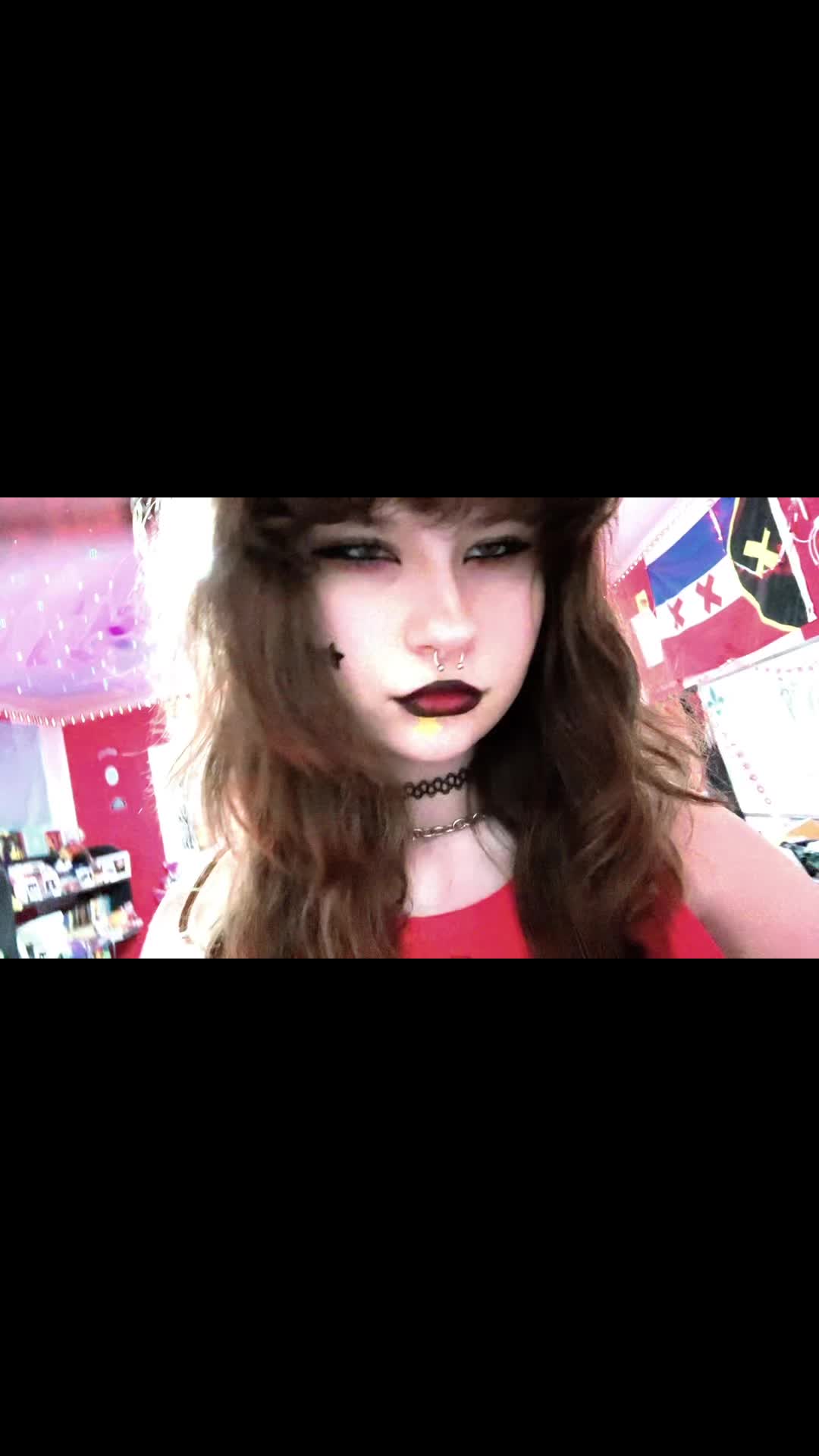 @dommi |-/ ⦻