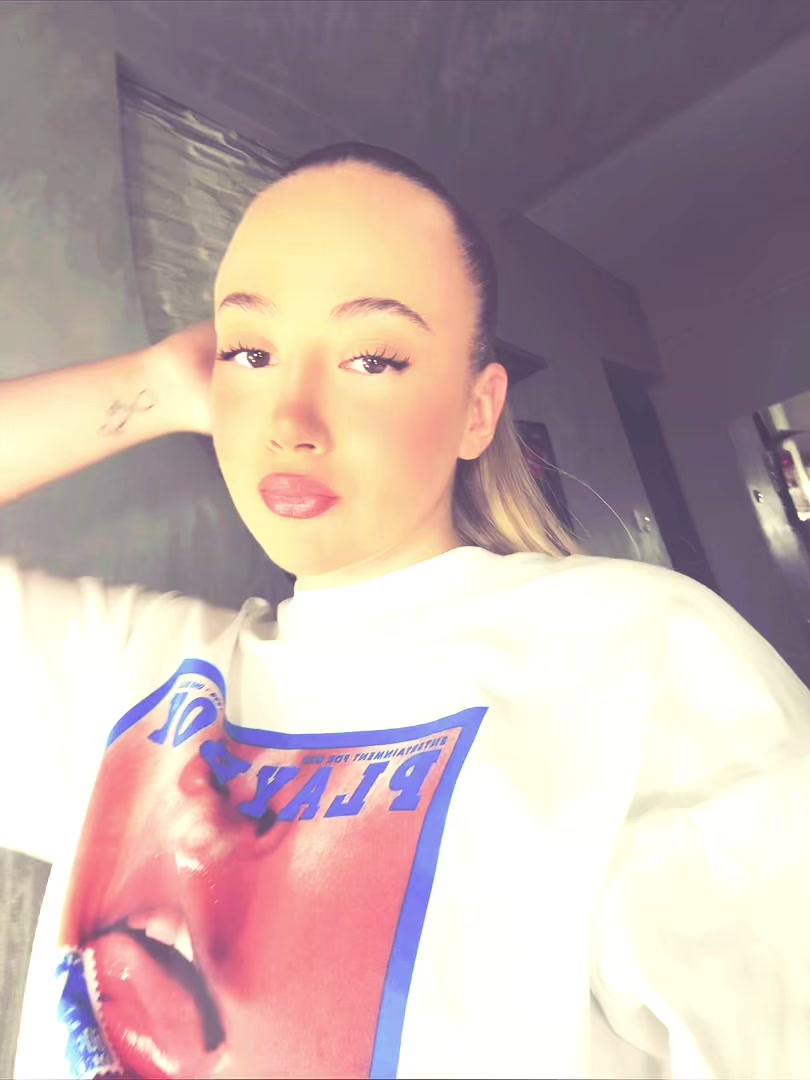 @niiinaaa_b