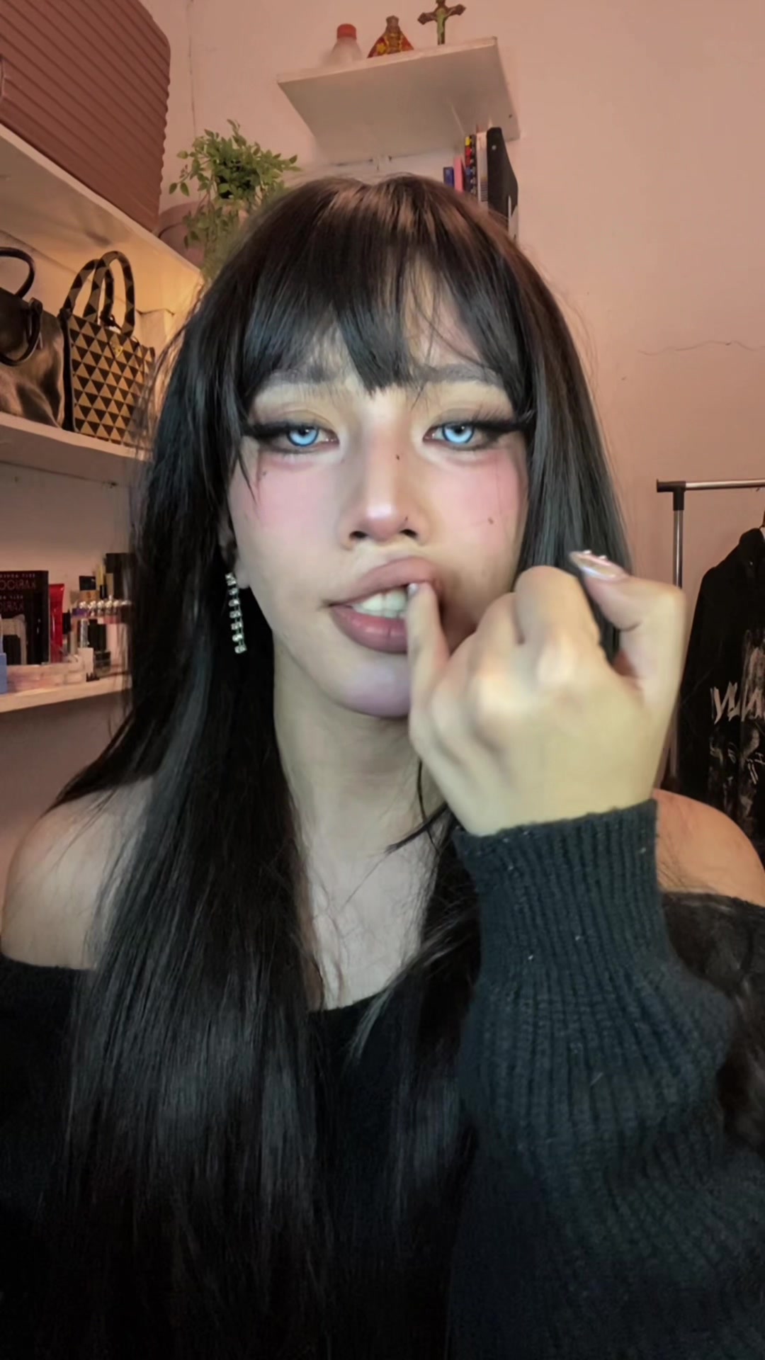 @Neyney