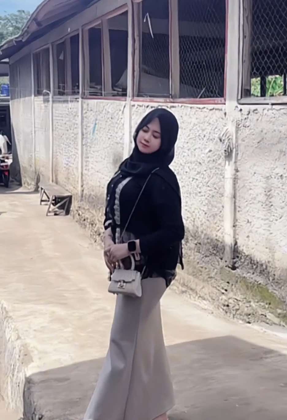 @Restiii