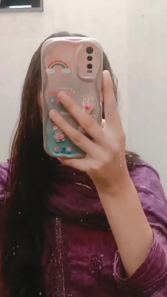@Masoom larki 💜