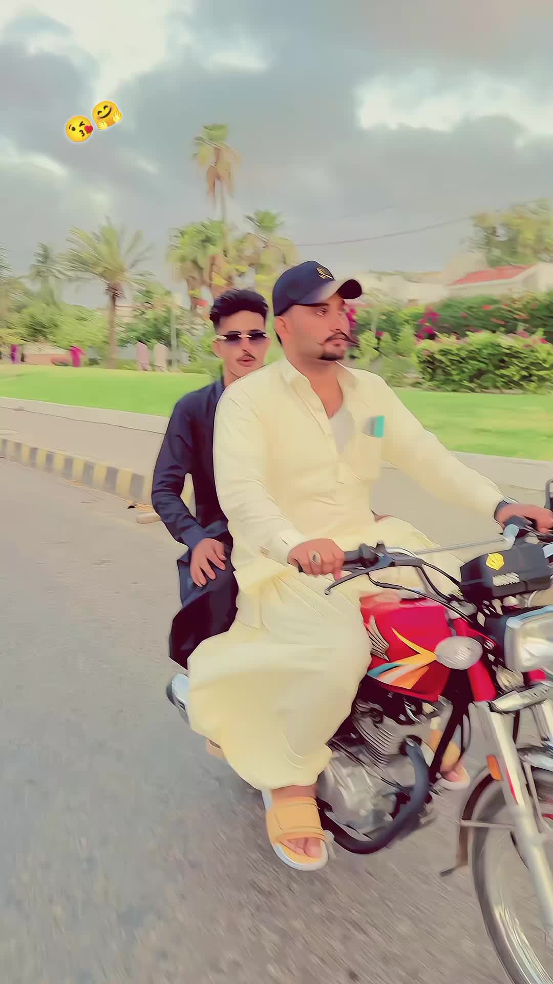 @waqasdada8t9