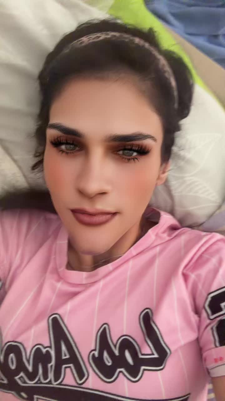 @Christiane ihr  bebi❤️