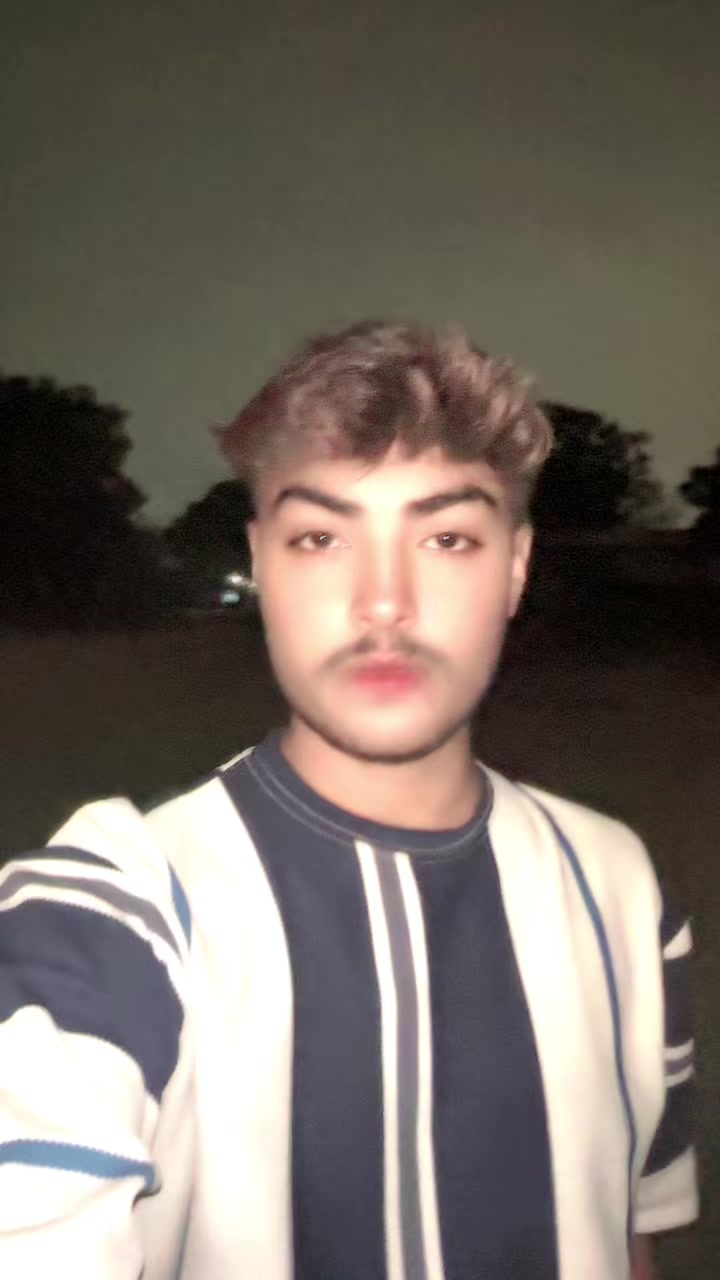 @𝟐 𝟎 𝟎 𝟕>🕷️