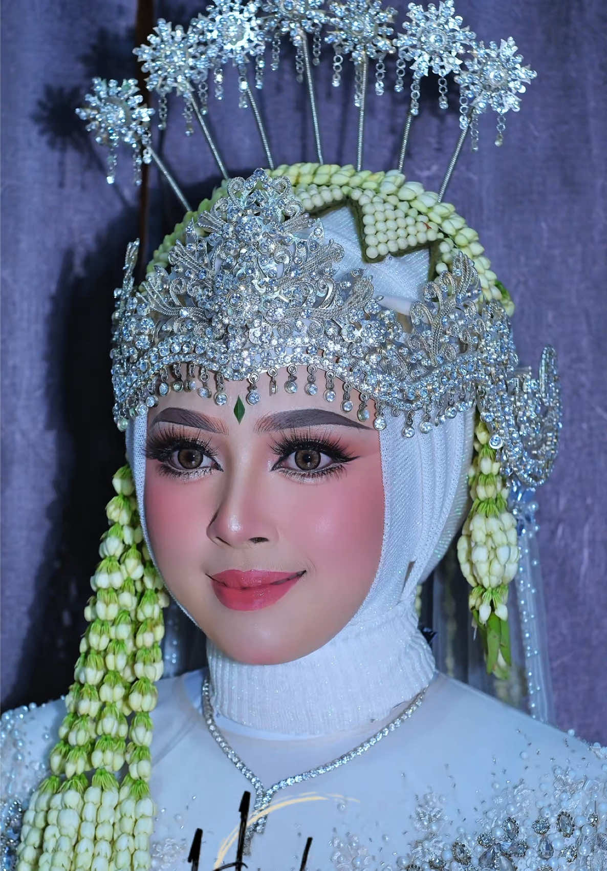 @HIEKMAA MAKE UP JEMBER
